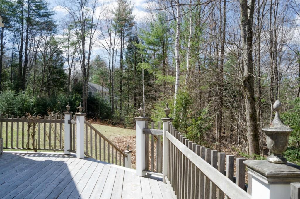 42 Valley Road Cumberland, ME 04021 - Photo 4 of 24 Deck