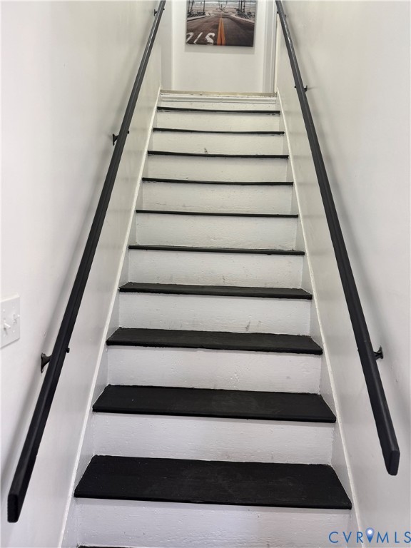 1340 Rome Street Petersburg, VA 23803 - Photo 25 of 35 a view of entryway