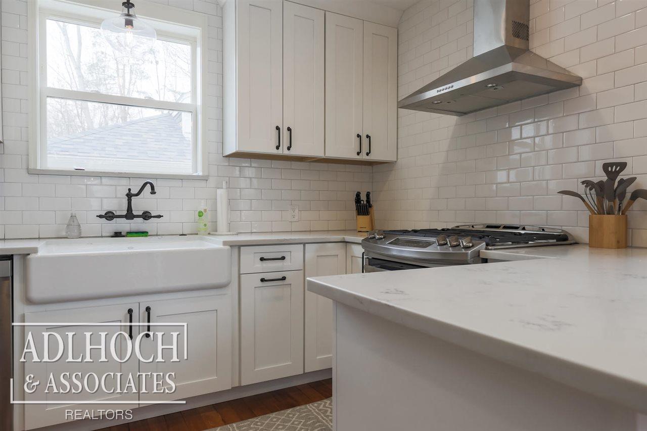 1353 Audubon Road Grosse Pointe Park, MI 48230 - Photo 18 of 49