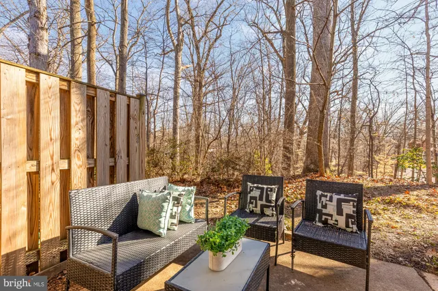 $3,350 | 2038 Derby Ridge Lane, Unit 35, Silver Spring, MD 20910