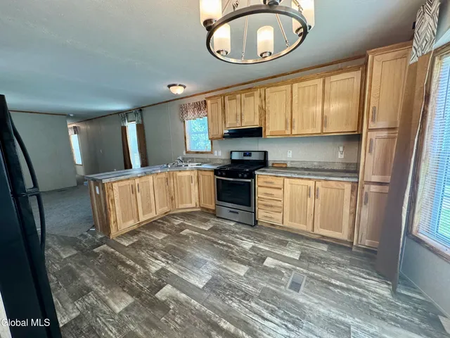 $159,900 | 201 Ash Street, Corinth, NY 12822