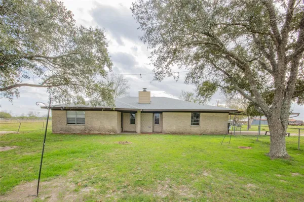 $2,200 | 12617 Farm To Market 1887, Hempstead, TX 77445