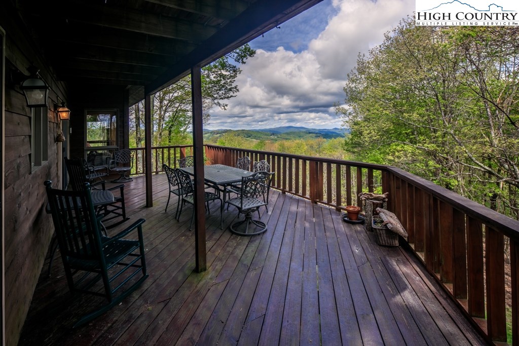 218 Grassy Gap Loop Road Beech Mountain, NC 28604 - Photo 18 of 50 Gallery Image 18