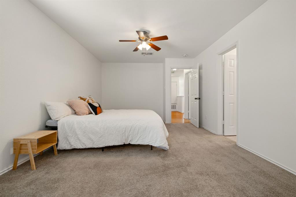 14525 Harris Ridge Boulevard, Unit B Pflugerville, TX 78660 - Photo 10 of 26