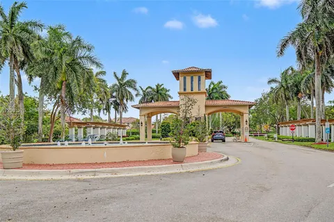 $780,000 | 3645 Southwest 162nd Avenue, Miramar, FL 33027