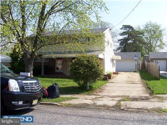 102 East Roland Avenue Maple Shade, NJ 08052 - Photo 1 of 7