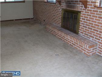 102 East Roland Avenue Maple Shade, NJ 08052 - Photo 3 of 7
