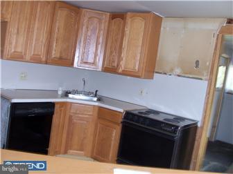 102 East Roland Avenue Maple Shade, NJ 08052 - Photo 4 of 7