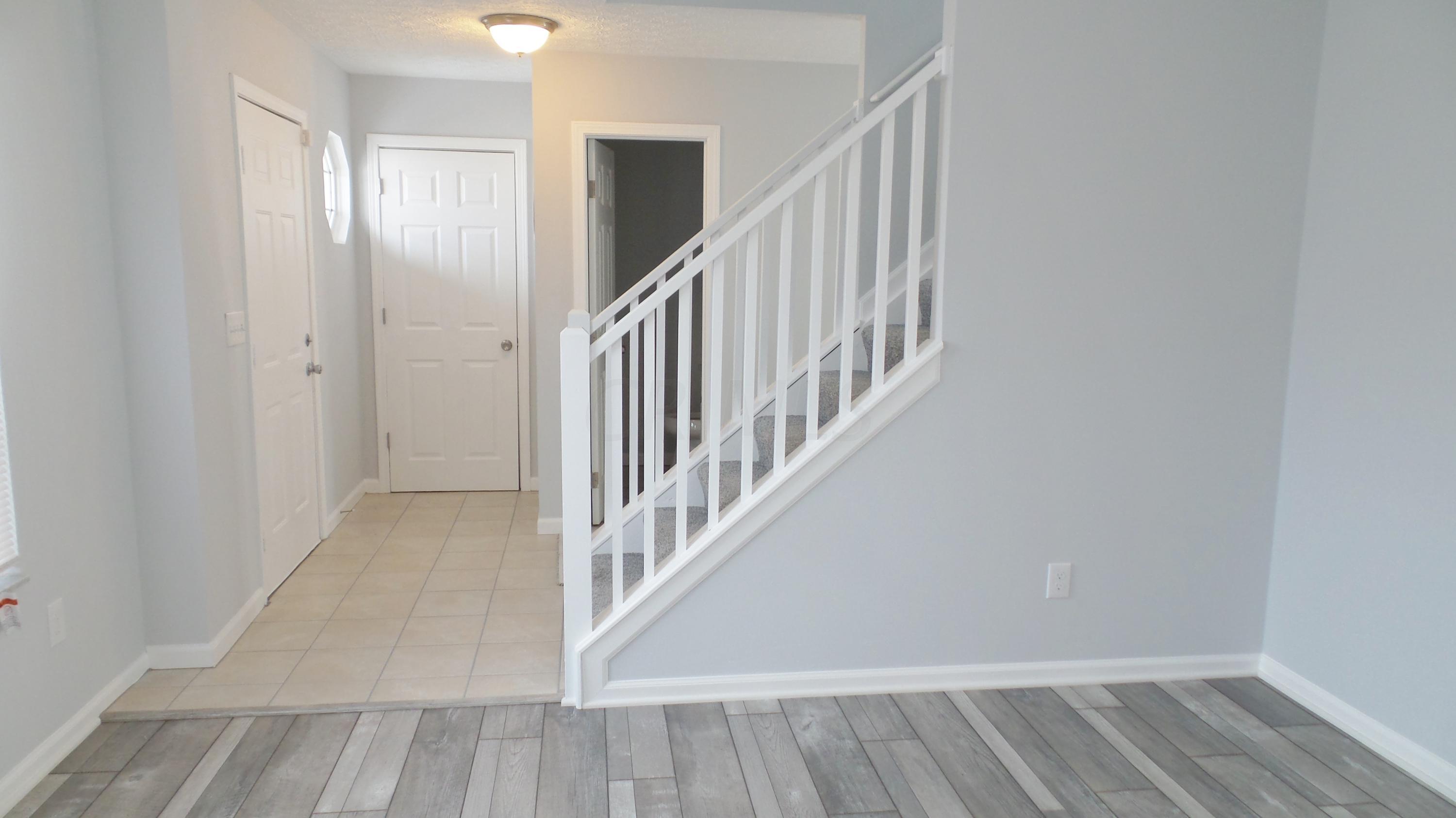7892 Pinehill Road Lewis Center, OH 43035 - Photo 13 of 37 Gallery Image 13