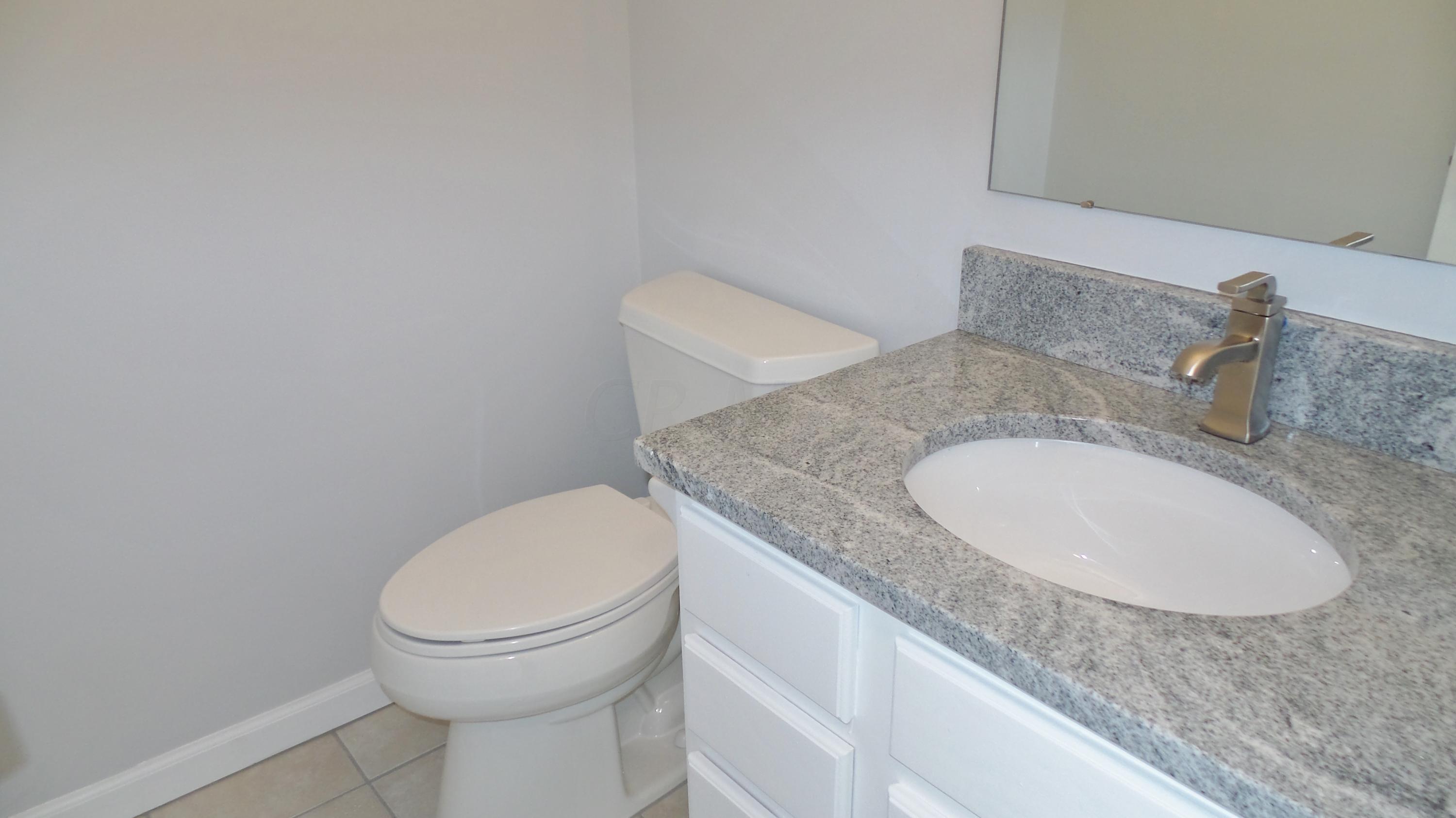 7892 Pinehill Road Lewis Center, OH 43035 - Photo 14 of 37 Gallery Image 14