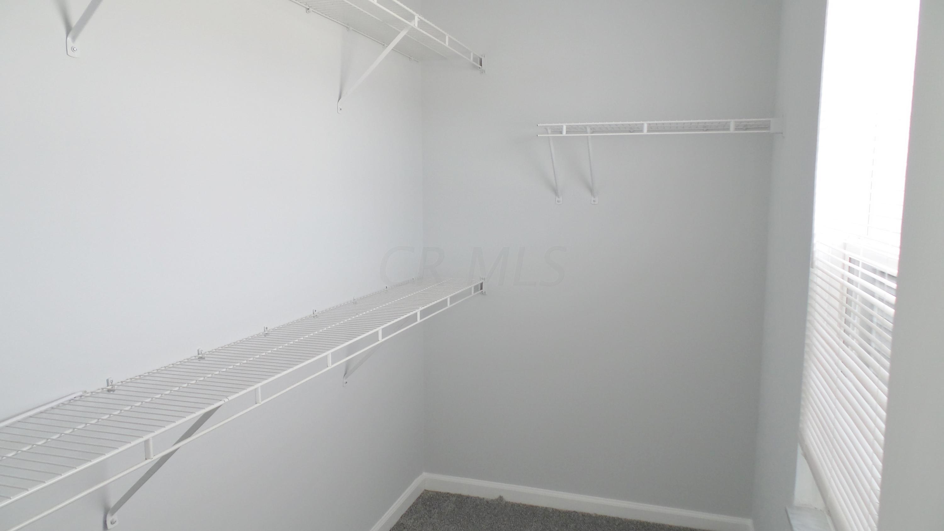 7892 Pinehill Road Lewis Center, OH 43035 - Photo 20 of 37 Gallery Image 20