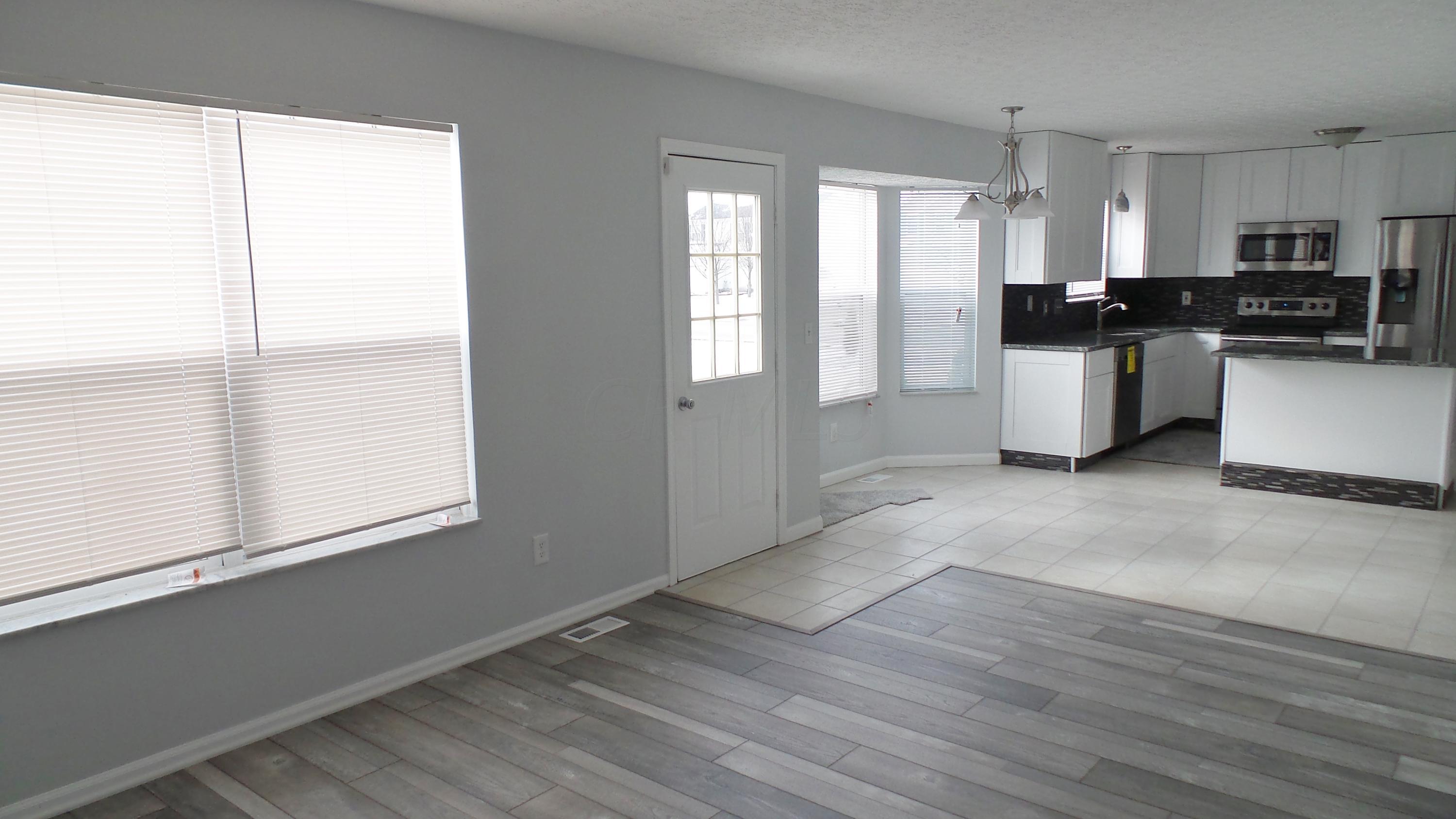 7892 Pinehill Road Lewis Center, OH 43035 - Photo 5 of 37 Gallery Image 5