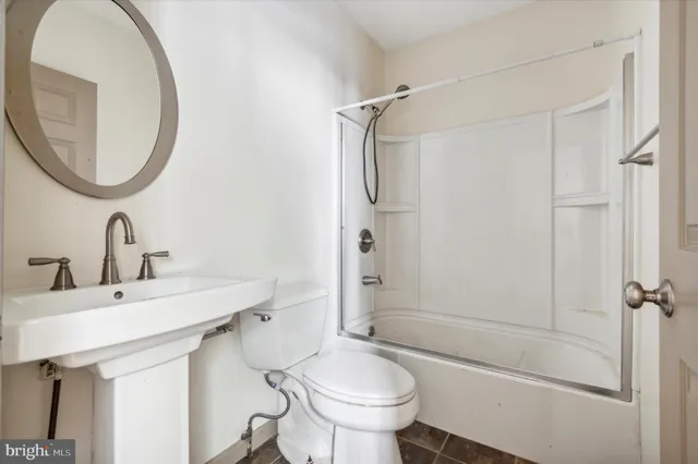 $2,300 | 1632 Willington Street, Philadelphia, PA 19121