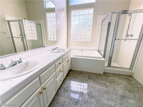 $2,360 | 8043 Shadowvale Drive, Las Vegas, NV 89147