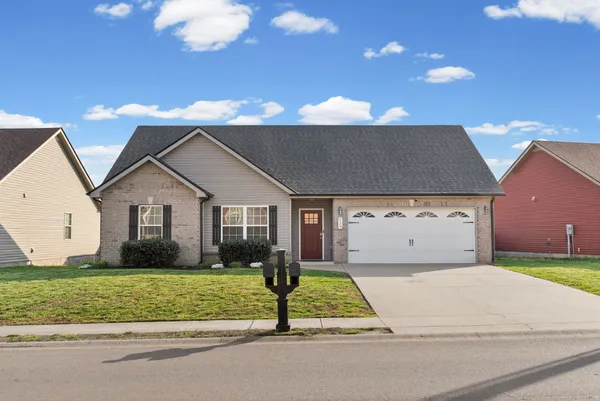$1,850 | 129 Ambridge Street, Oak Grove, KY 42262