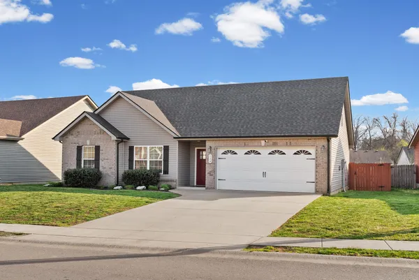 $1,850 | 129 Ambridge Street, Oak Grove, KY 42262