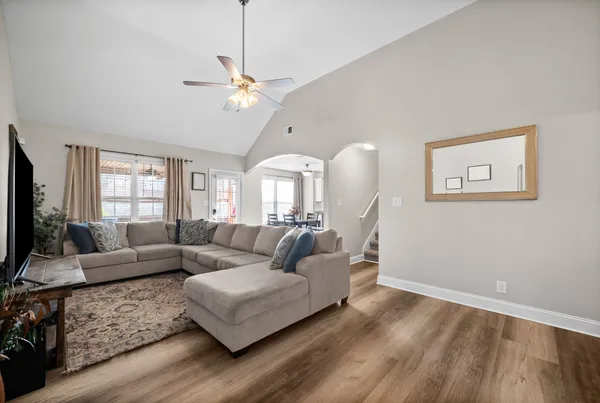 $1,850 | 129 Ambridge Street, Oak Grove, KY 42262