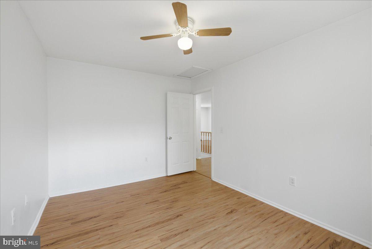 10598 Reed's Landing Circle Burke, VA 22015 - Photo 27 of 37