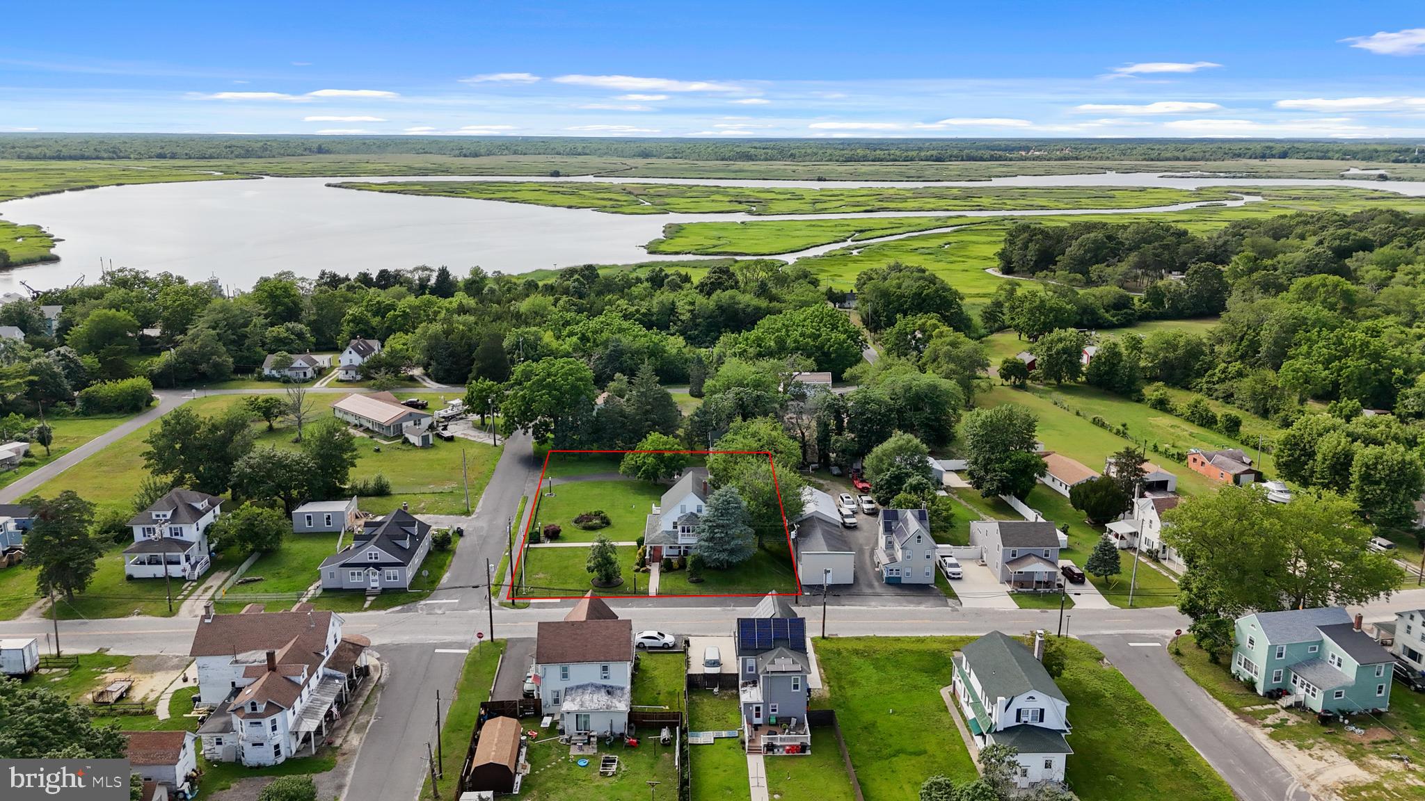 643 Main Street Leesburg, NJ 08327 - Photo 4 of 30 a view of lake and mountain view
