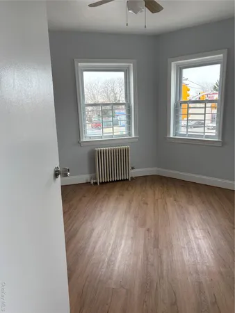 $2,000 | 270-01 Hillside Avenue, Unit 2F | Queens
