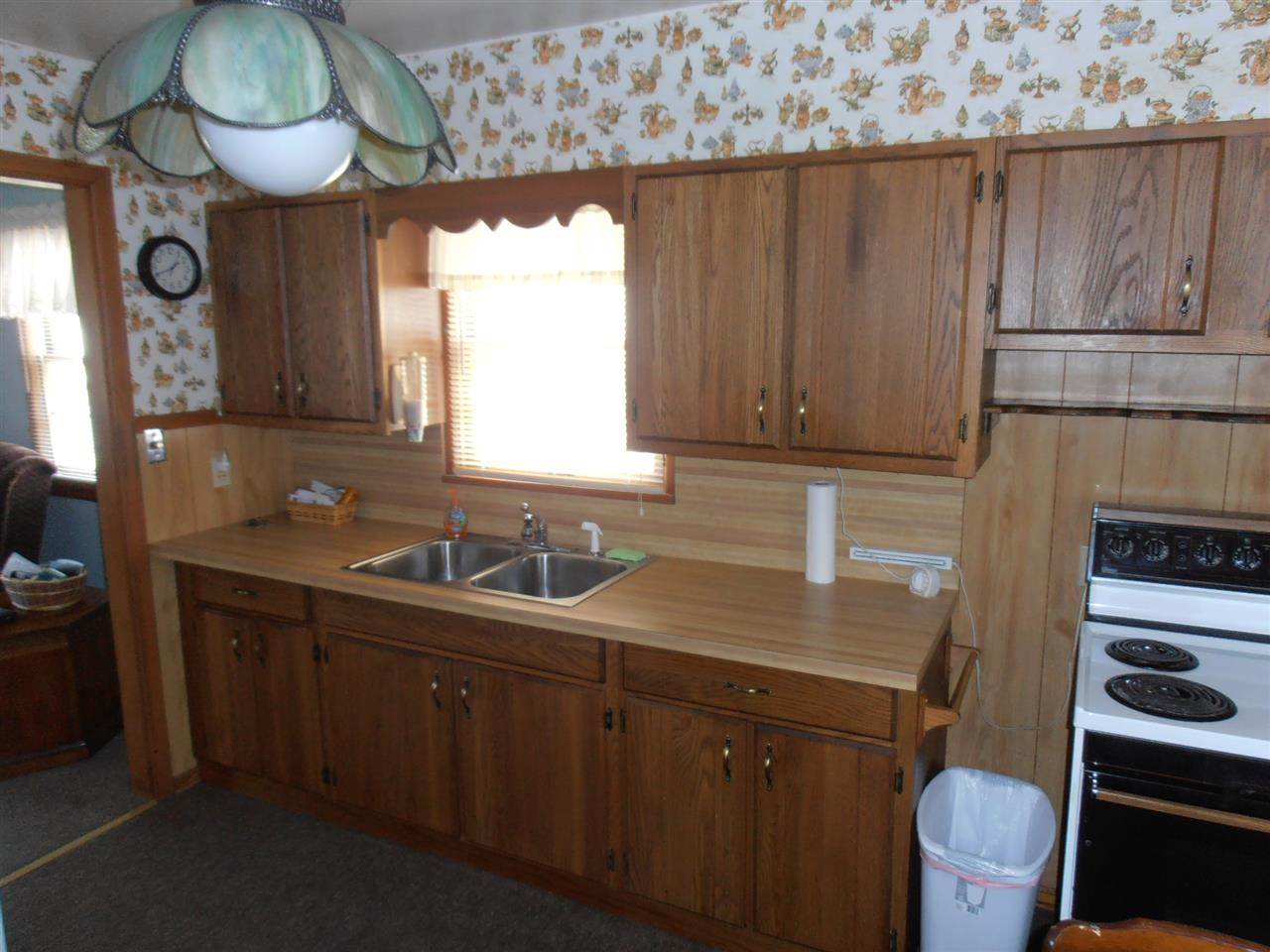1514 Ryer Street South Bend, IN 46628 - Photo 3 of 13 Gallery Image 3