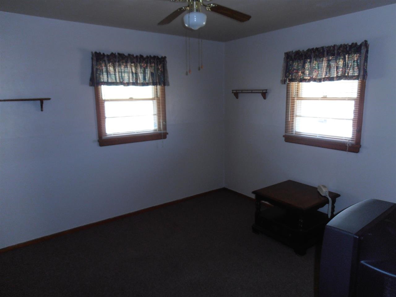 1514 Ryer Street South Bend, IN 46628 - Photo 4 of 13 Gallery Image 4