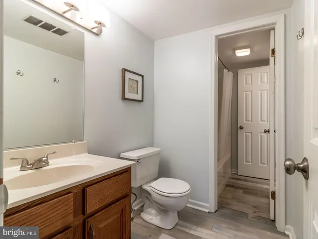 $1,950 | 28 Henlopen Gardens, Unit 28, Lewes, DE 19958