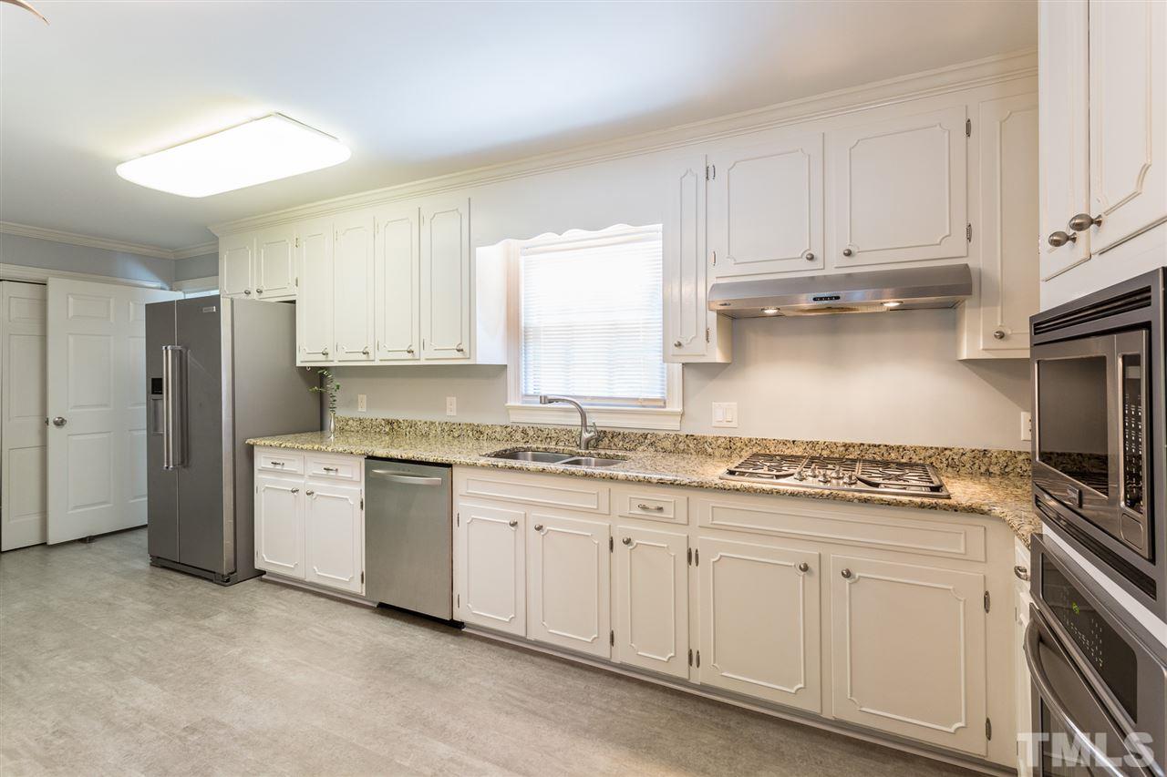 2900 Augusta Court Raleigh, NC 27607 - Photo 11 of 30