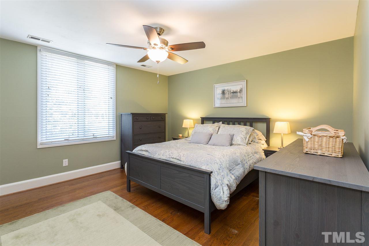 2900 Augusta Court Raleigh, NC 27607 - Photo 21 of 30