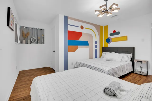 $2,500 | 5755 Cartagena Street, Houston, TX 77035