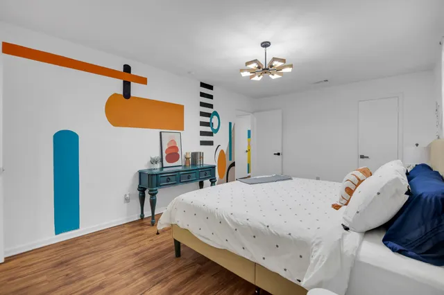 $2,500 | 5755 Cartagena Street, Houston, TX 77035