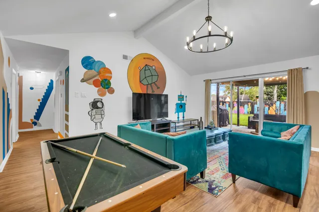 $2,500 | 5755 Cartagena Street, Houston, TX 77035