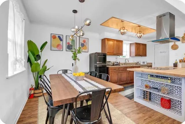 $2,500 | 5755 Cartagena Street, Houston, TX 77035