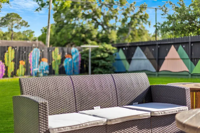 $2,500 | 5755 Cartagena Street, Houston, TX 77035