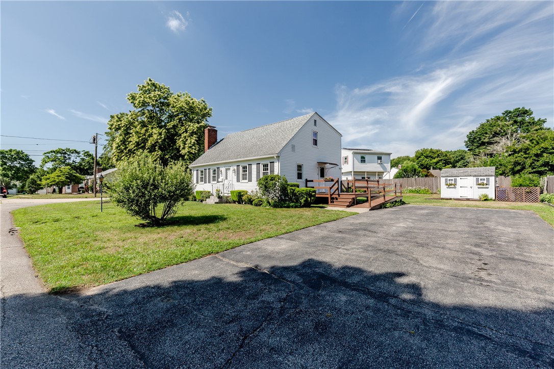 15 Drake Road Warwick, RI 02888 - Photo 3 of 48 Main driveway