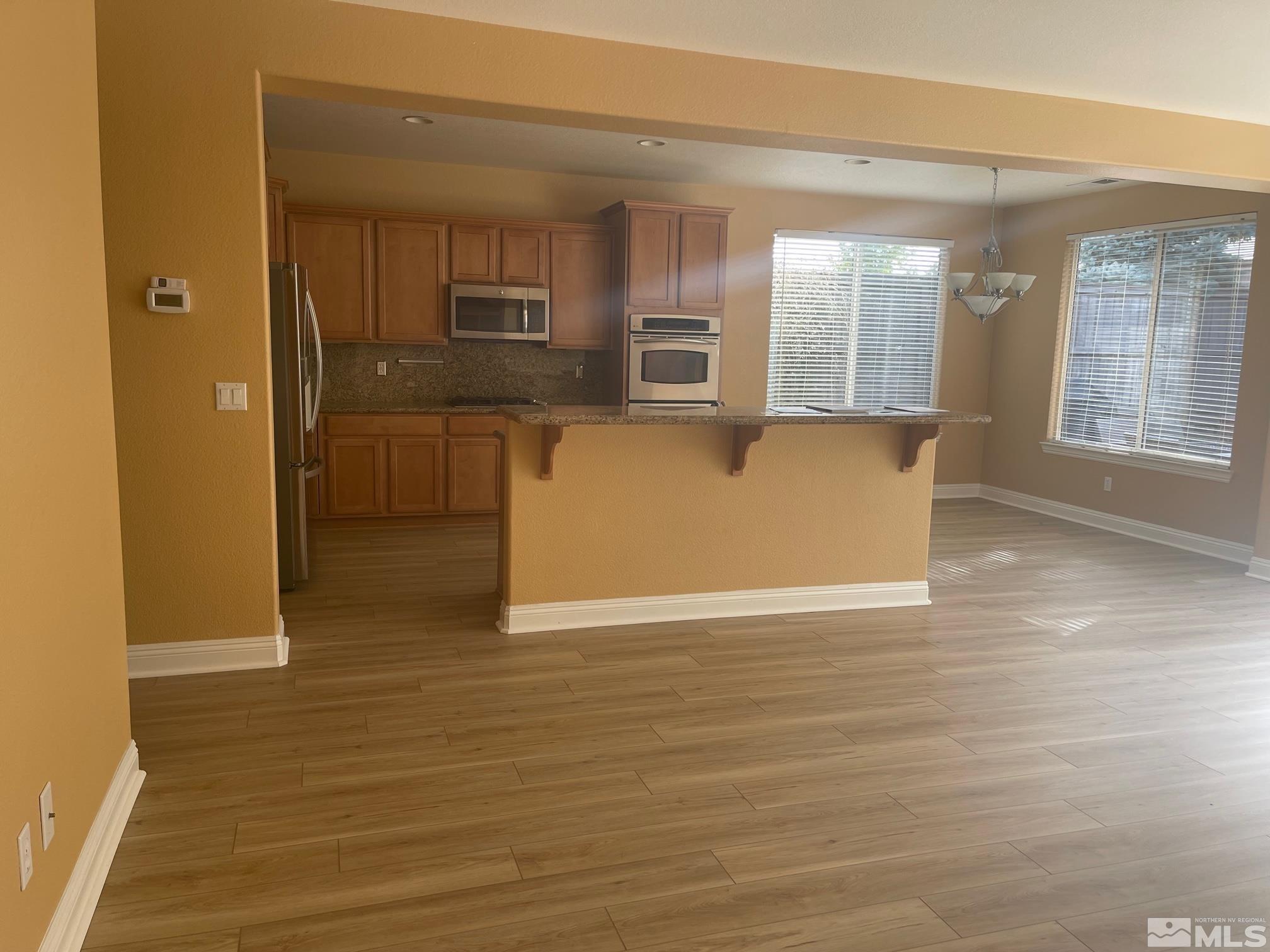 640 Aberdeen Court Reno, NV 89521 - Photo 9 of 39 Photo 9