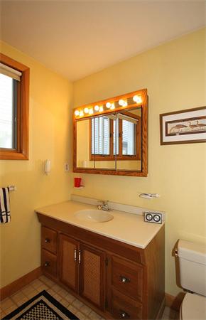 47 Roberts Road Cambridge, MA 02138 - Photo 9 of 22