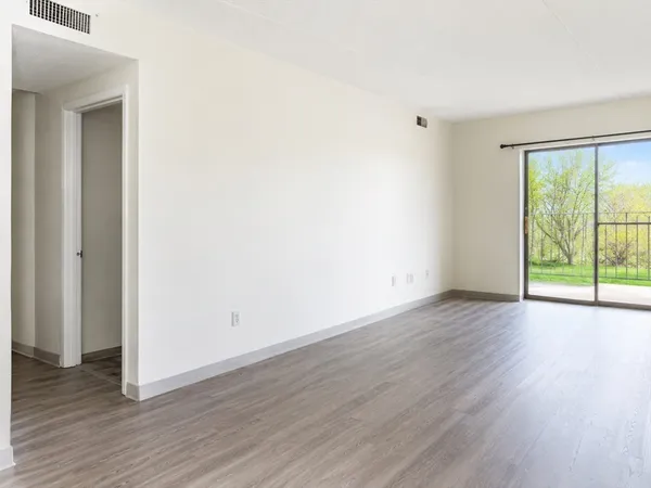 $1,995 | 476 Riverside Drive, Unit 204, Lawrence, MA 01841
