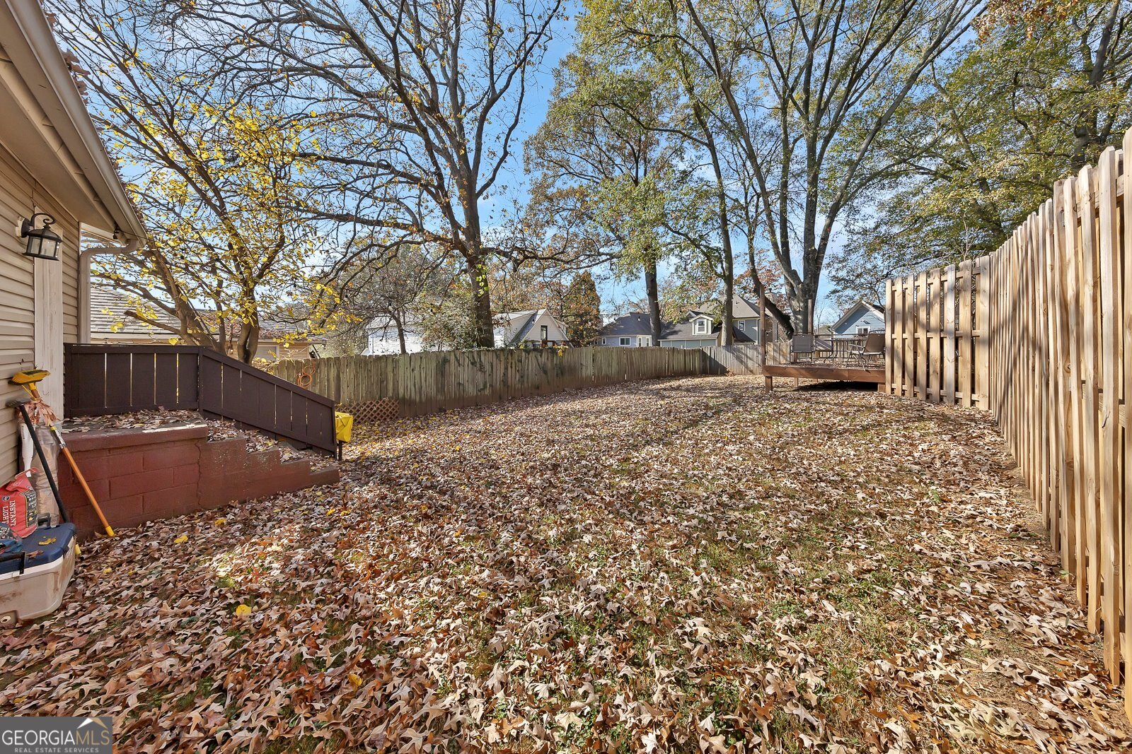 1040 Herndon Street Northwest, Unit A Atlanta, GA 30318 - Photo 21 of 28 a view of a yard with wooden fence