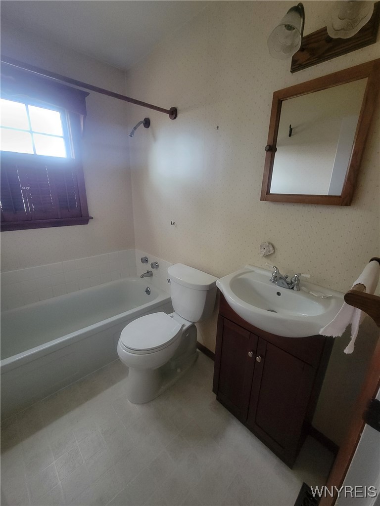 156 Frederick Road Tonawanda, NY 14150 - Photo 20 of 34