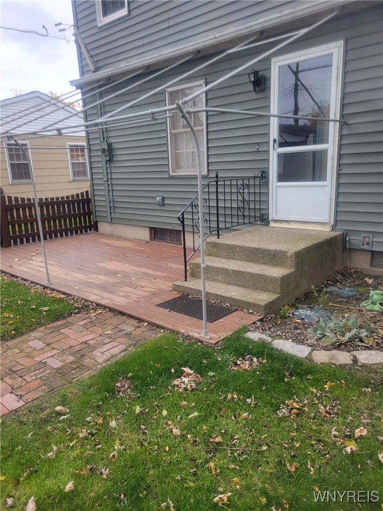 156 Frederick Road Tonawanda, NY 14150 - Photo 5 of 34