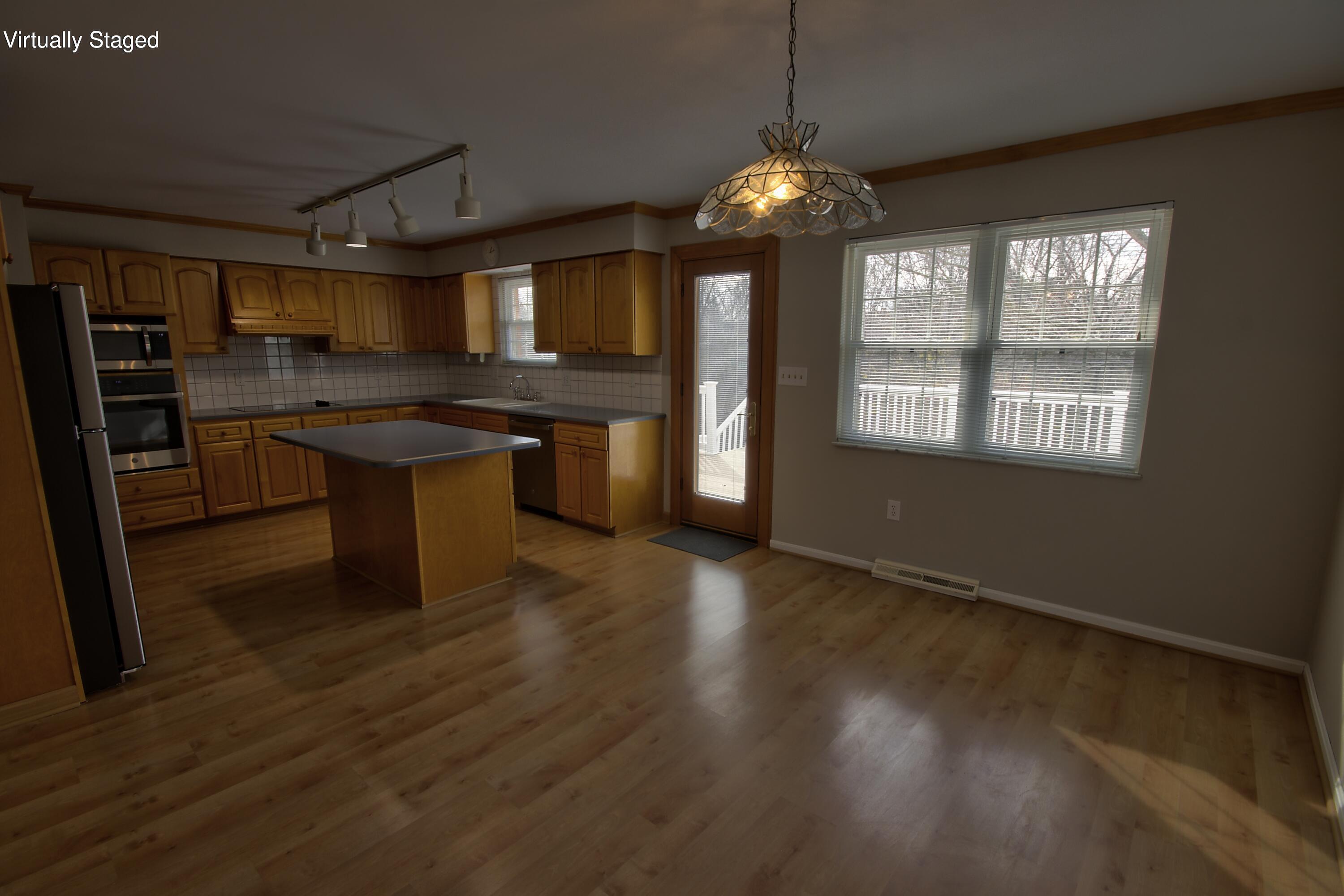 3077 Treetop Way Fort Mitchell, KY 41017 - Photo 4 of 21