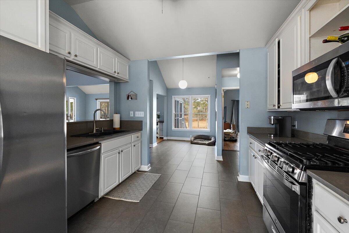 3582 Heathermoor Court Mount Pleasant, SC 29466 - Photo 13 of 54 16-BN0A1455