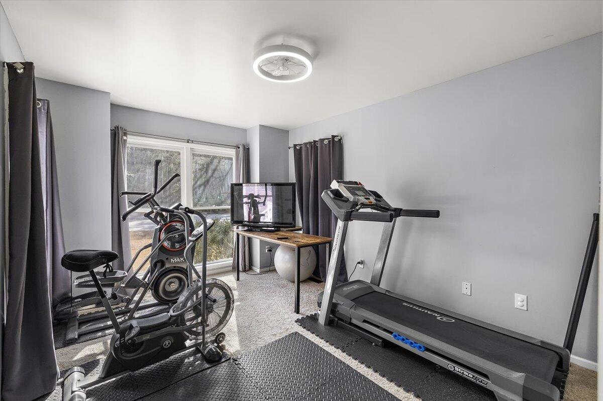 3582 Heathermoor Court Mount Pleasant, SC 29466 - Photo 27 of 54 31-BN0A1506