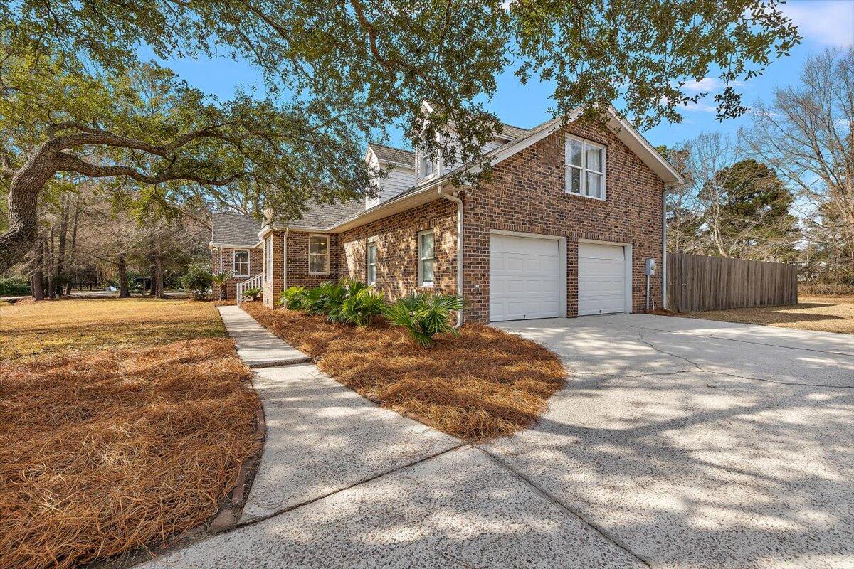3582 Heathermoor Court Mount Pleasant, SC 29466 - Photo 35 of 54 40-BN0A1533