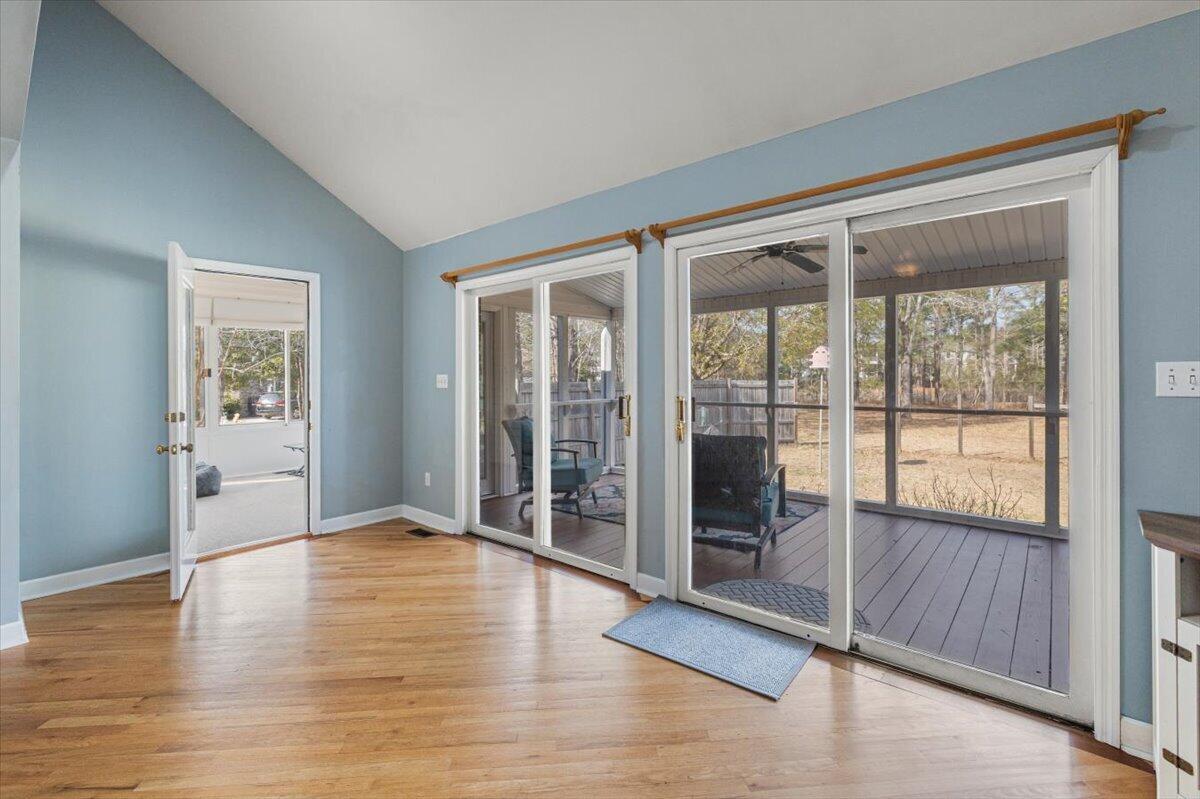 3582 Heathermoor Court Mount Pleasant, SC 29466 - Photo 9 of 54 12-BN0A1485