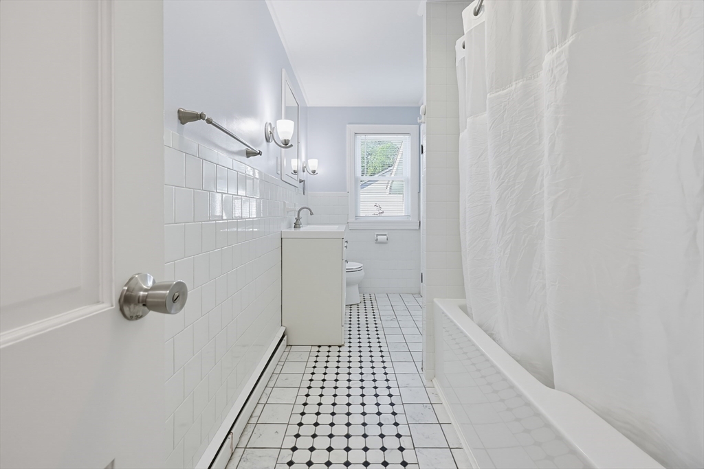 18 Prairie Avenue Bellingham, MA 02019 - Photo 16 of 42