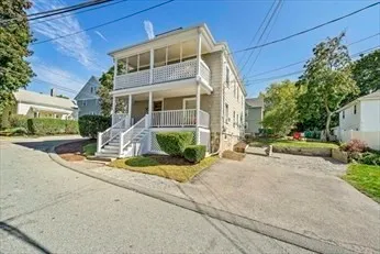 $2,500 | 44 Chapel Court, Unit 2, Norwood, MA 02062
