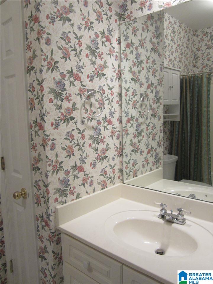 1163 Al Seier Road Birmingham, AL 35226 - Photo 16 of 29