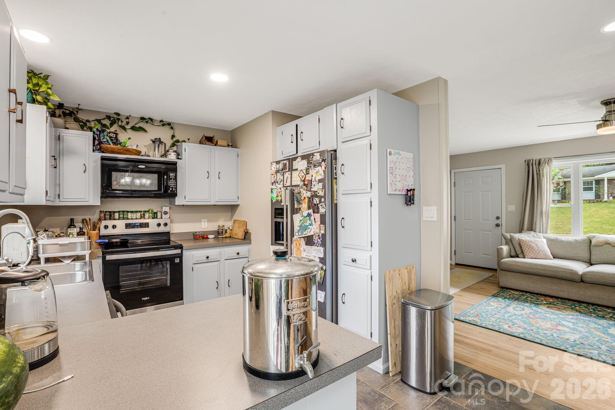 5 Hillview Road Asheville, NC 28805 - Photo 13 of 46